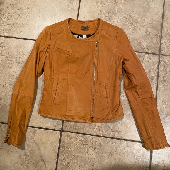 Real Leather Jacket - Picture 1 of 1